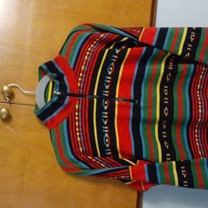 gorgeous print top! very soft but lite weight